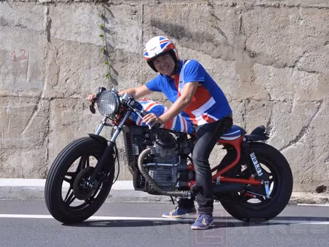 Honda GL400 cafe racer. Ảnh: Gia Bảo.