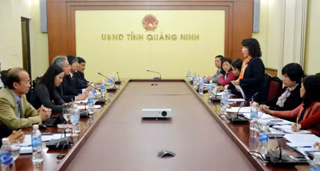 Đồng chí Vũ Thị Thu Thuỷ, Phó Chủ tịch UBND tỉnh phát biểu tại buổi làm việc.