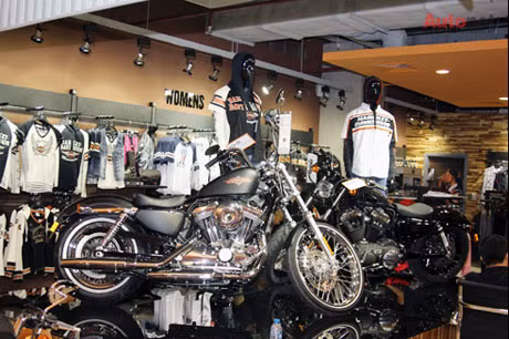 Harley-Davidson Sài Gòn cũng ra mắt đại lý chính hãng vào ngày 30/11