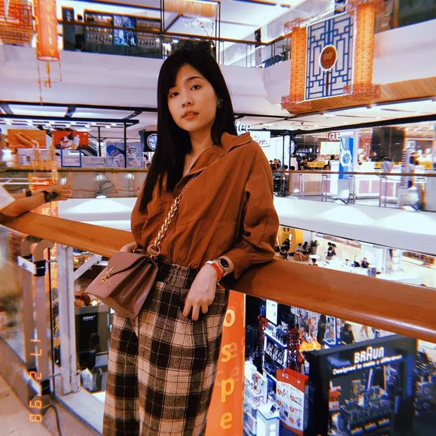 Vẻ giản dị của Sireethorn Leearamwat "đốn tim" người hâm mộ.