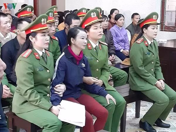 Mẹ nữ sinh giao gà, bà Trần Thị Hiền bị truy tố tội Mua bán trái phép chất ma túy