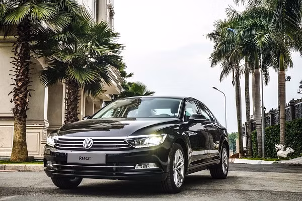 Volkswagen Passat tại Việt Nam.