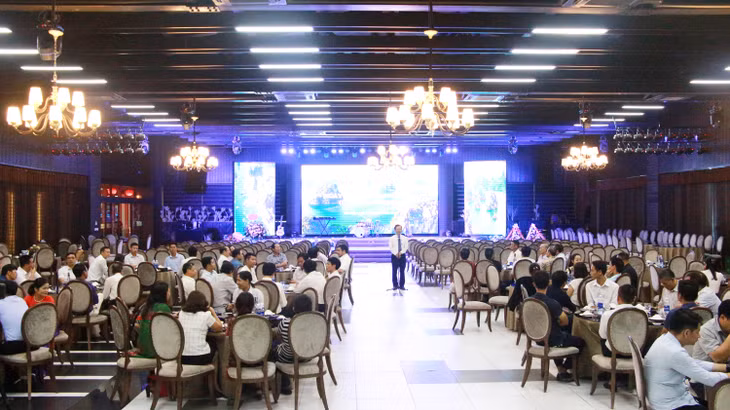 Huyện Vân Đồn tổ chức hội nghị gặp gỡ doanh nghiệp, doanh nhân tháng 10/2019. 