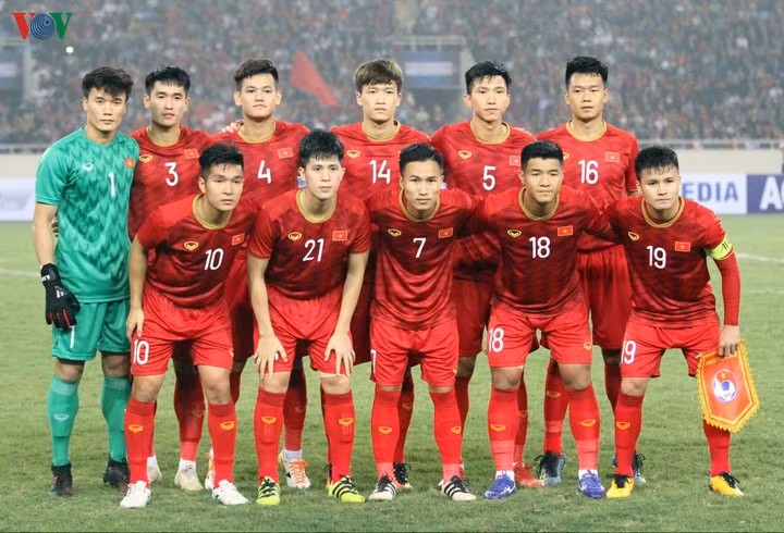 Đội hình Việt Nam từng thắng Thái Lan 4-0 ở Vòng loại U23 châu Á, chỉ có trung vệ Trần Đình Trọng không dự SEA Games 30 vì chấn thương.