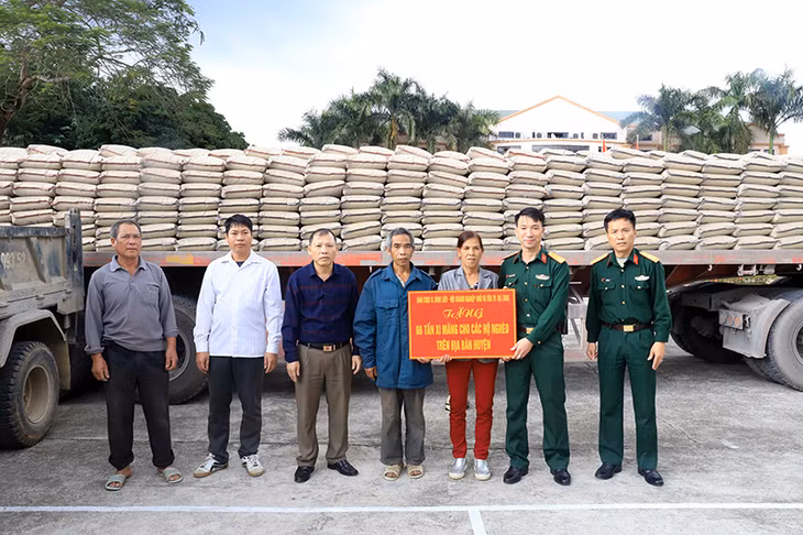 Hỗ trợ 66 tấn xi măng cho các xã đặc biệt khó khăn xây dựng nông thôn mới