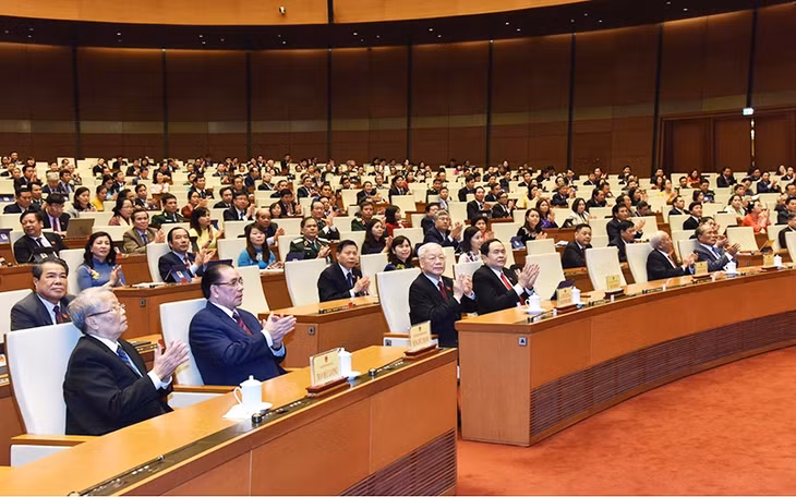 Các đại biểu tại lễ bế mạc.