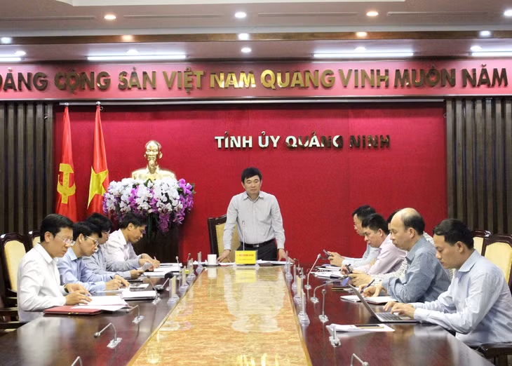 Đồng chí Ngô Hoàng Ngân,