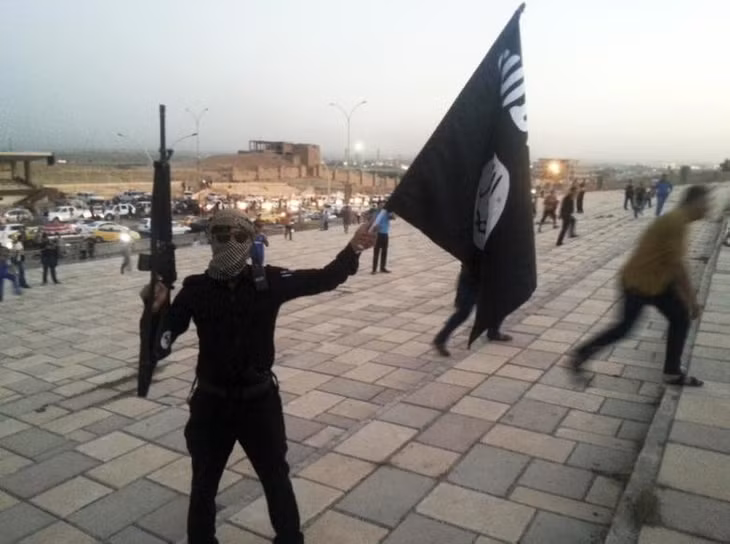 Thổ Nhĩ Kỳ cho rằng lực lượng người Kurd YPG đã thả tự do cho hơn 800 tay súng IS ở Syria. Ảnh: Reuters