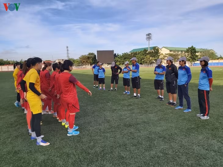 ĐT nữ Việt Nam đặt quyết tâm vượt khó giành trọn 3 điểm trước Thái Lan trong trận ra quân tại SEA Games 30.