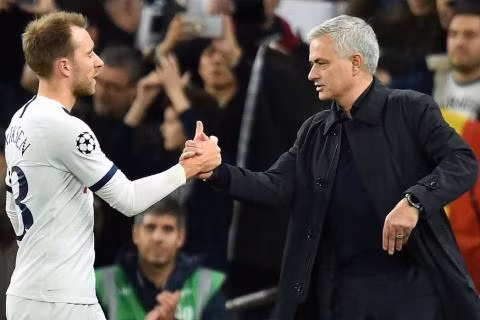 Mourinho thành công với việc tung Eriksen vào sân sớm