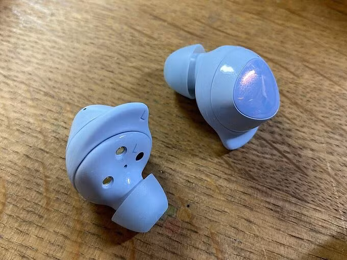 Tai nghe mới của Samsung sẽ quay về thiết kế nhét tai quen thuộc.