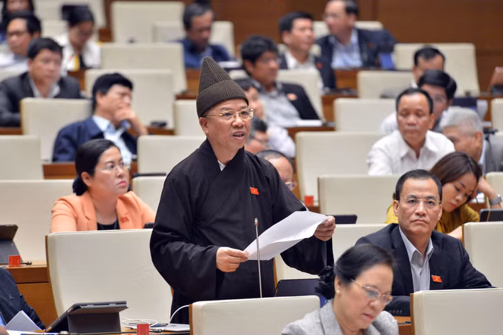 Đại biểu Thích Thanh Quyết, Thượng tọa Thích Thanh Quyết, Phó Chủ tịch Hội đồng Trị sự Trung ương Giáo hội Phật giáo Việt Nam, Trưởng Ban Trị sự Giáo hội Phật giáo Việt Nam tỉnh Quảng Ninh, ĐBQH tỉnh Quảng Ninh