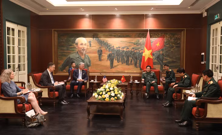 Đại tướng Ngô Xuân Lịch tiếp ông Robert O’Brien Cố vấn An ninh Quốc gia Hoa Kỳ.