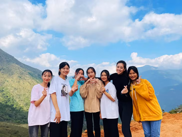 Khánh Vân trên núi Cao Ly.