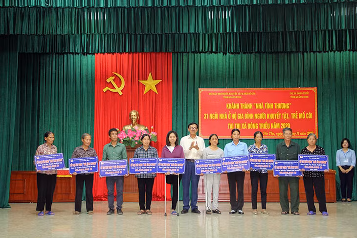 Hội Bảo trợ người khuyết tật và trẻ mồ côi tỉnh đã hỗ trợ mỗi hộ 50 triệu đồng với tổng số tiền hỗ trợ là 1.550 triệu đồng