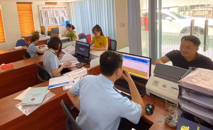 Chi cục HQCK cảng Cẩm Phả luôn tạo thuận lợi cho các doanh nghiệp thực hiện thủ tục xuất nhập khẩu hàng hóa.