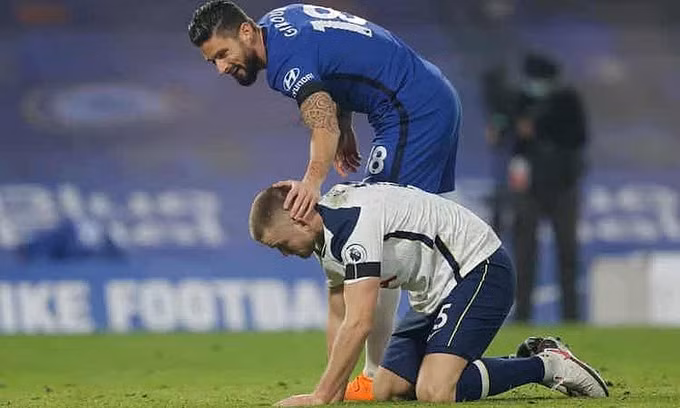 Cả Chelsea lẫn Tottenham đều không thể tận dụng những cơ hội ghi bàn. Ảnh: Guardian.