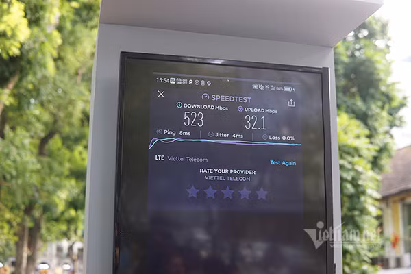 Tốc độ thực tế mạng 5G thử nghiệm thương mại hóa tại Hà Nội.
