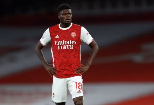  Partey trong màu áo Arsenal.
