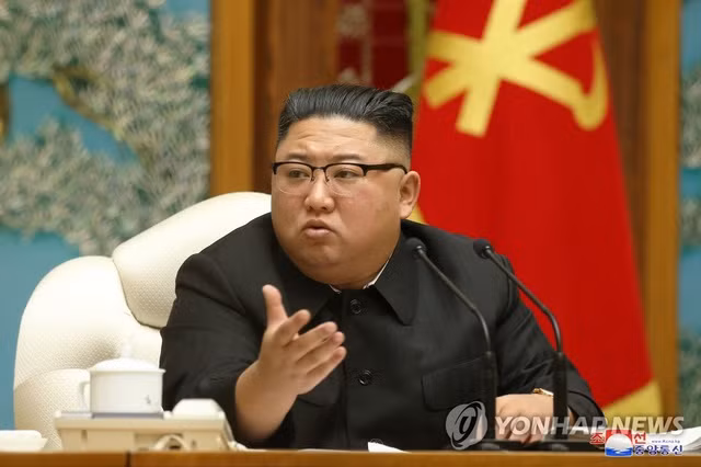 Nhà lãnh đạo Triều Tiên Kim Jong-un đã chủ trì cuộc họp Bộ Chính trị vào ngày 15/11. (Ảnh: Yonhap)