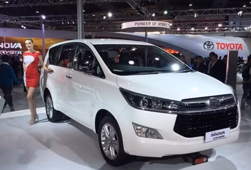 Innova mới có mức tăng từ 20 - 40 triệu đồng tùy từng phiên bản. (Ảnh: Toyota Long Biên).