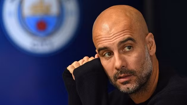  Pep Guardiola vừa bị FA nhắc nhở về phát ngôn của mình.