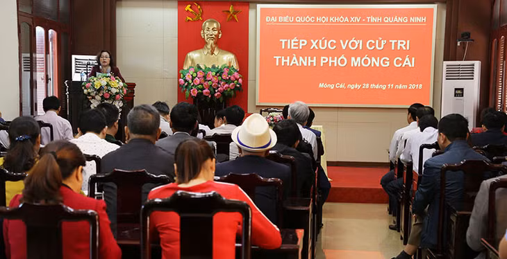 Quang cảnh buổi tiếp xúc.
