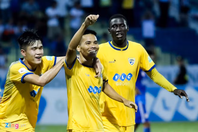 CLB Thanh Hóa sắp mất nhà tài trợ chính và sẽ suy yếu đi rất nhiều ở V.League 2019. Ảnh: Minh Chiến.