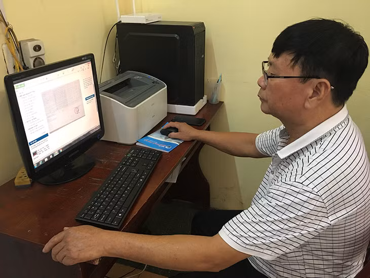 100% các thôn, khu phố trên địa bàn TP Cẩm Phả đã lắp đặt máy tính có kết nối internet
