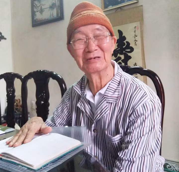 Cụ Lê Bùi, nguyên Thư ký Liên hiệp công đoàn Quảng Ninh.