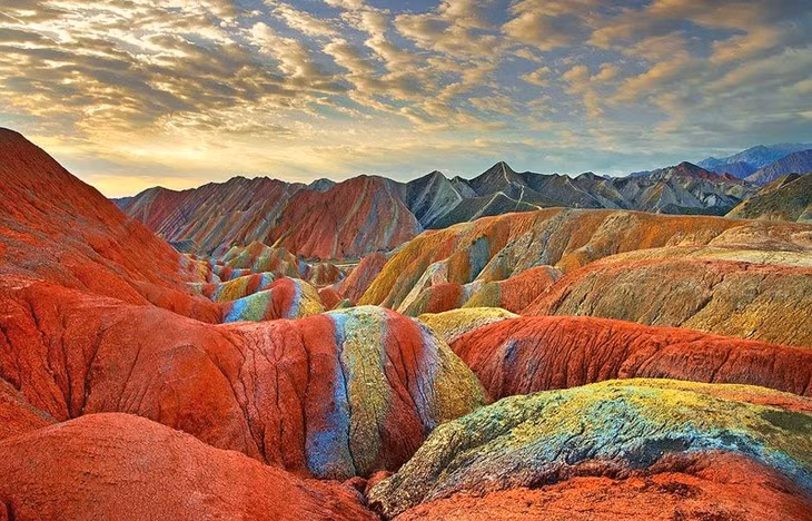 Núi cầu vồng Zhangye Danxia Landform ở tỉnh Cam Túc, Trung Quốc.