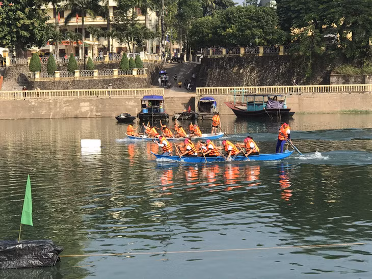 Các hoạt động thi đấu thể thao luôn gắn kết người dân xã Tiên Lãng (Tiên Yên) lại với nhau 