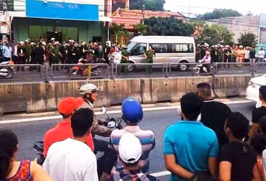 Khám xét nhà đối tượng Liêm