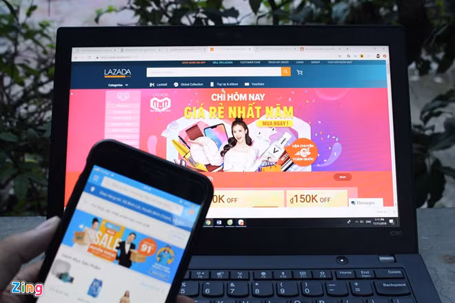 Các sàn thương mại điện tử tung mọi chiêu quảng cáo cho sự kiện mua sắm lớn nhất năm - ngày độc thân 11/11. Ảnh: Phúc Minh.
