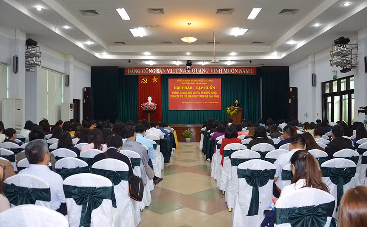 Quang cảnh hội nghị