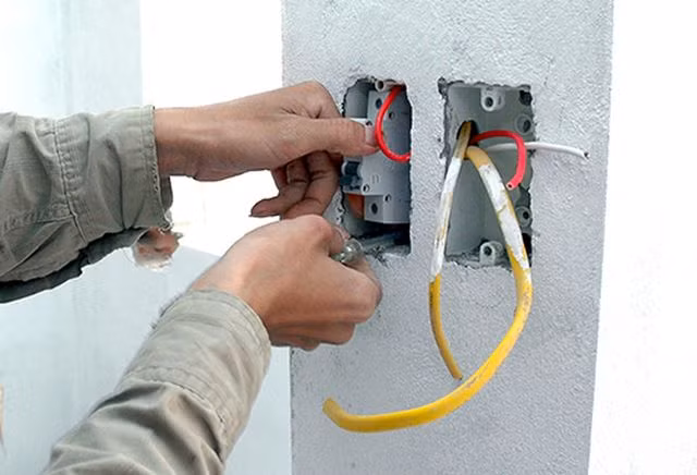 Chú ý đến đường dây điện ngầm trong nhà