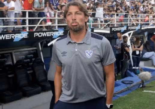  Heinze đang dẫn dắt Velez Sarsfield ở giải VĐQG Argentina.