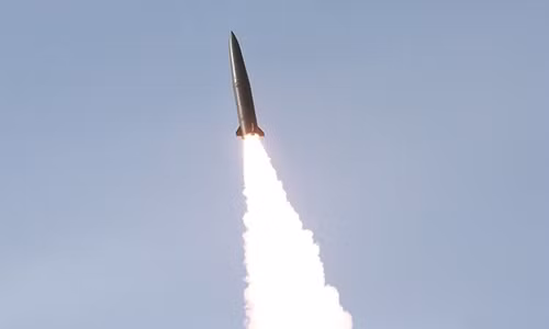Triều Tiên phóng tên lửa tầm ngắn ngày 4/5. Ảnh: KCNA.