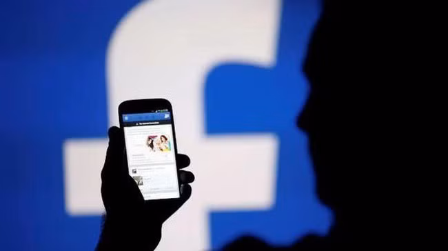 Facebook đang cho thấy sự hiệu quả trong việc ngăn chặn các tài khoản giả mạo