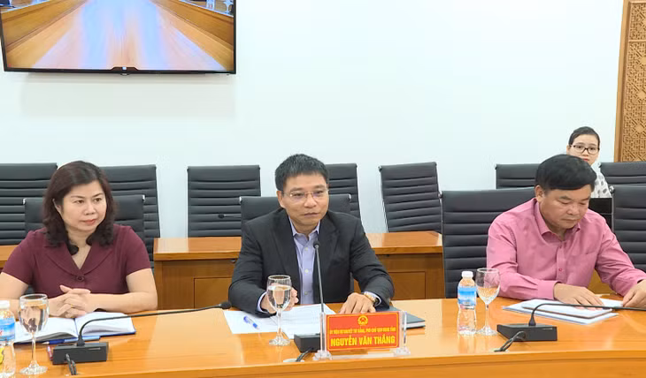 Đồng chí Ngyễn Văn Thắng, Phó Chủ tịch UBND tỉnh phát biểu tại buổi làm việc