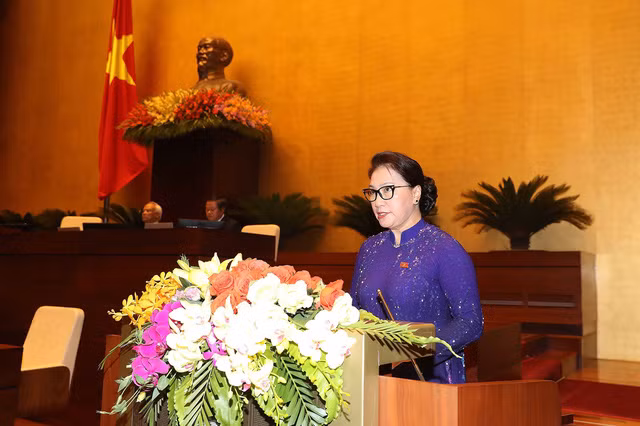 Chủ tịch Quốc hội Nguyễn Thị Kim Ngân phát biểu khai mạc Kỳ họp thứ 7, Quốc hội khóa XIV