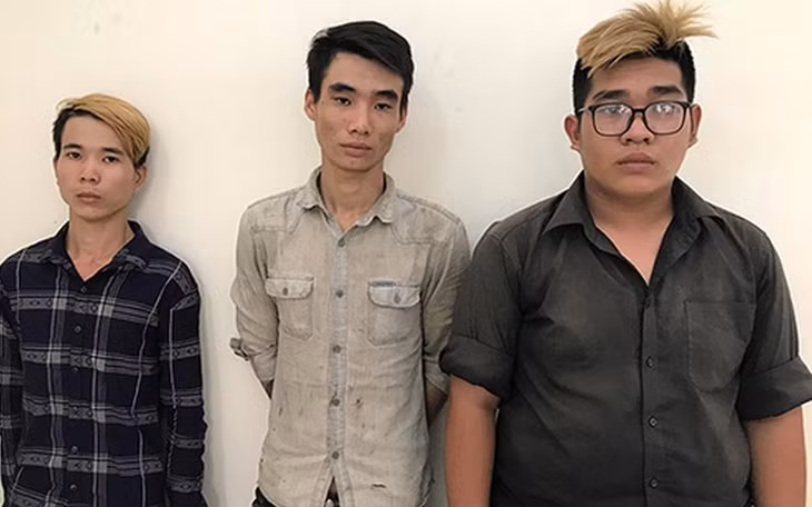  Băng cướp tại cơ quan điều tra. Ảnh: Quốc Thắng.