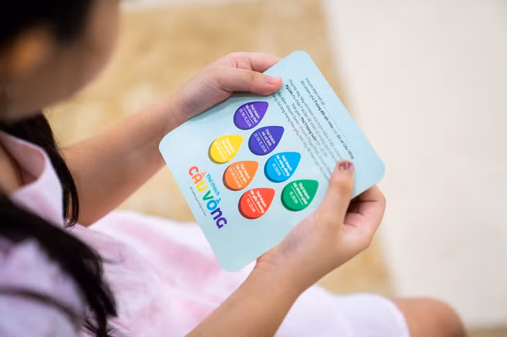 Vào các ngày thứ 7 từ 1 – 23/6, các em nhỏ sẽ được tham gia Thử thách Cầu Vồng cùngcác trò chơi bổ ích