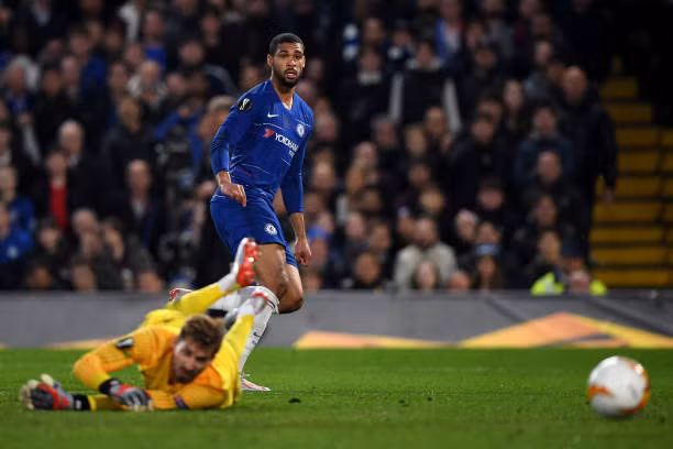 Loftus-Cheek mở tỷ số cho Chelsea ở phút 28. (Ảnh: Getty)
