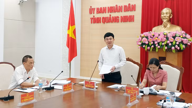 Đồng chí Ngô Hoàng Ngân, Phó Bí thư Tỉnh uỷ phát biểu tại hội nghị