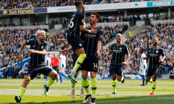 Man City thắng đậm Brighton, không cho Liverpool cơ hội qua mặt họ. Ảnh: Guardian.