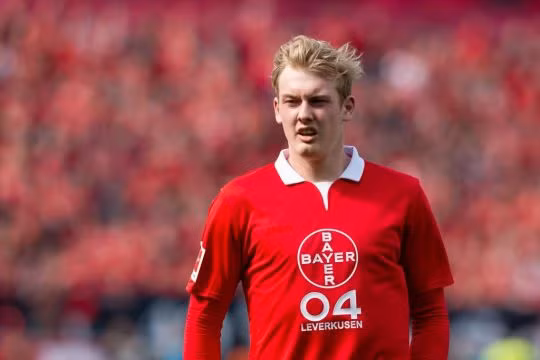  Man United thất bại ở thương vụ đầu tiên.
