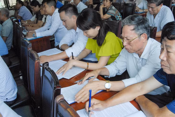 MTTQ TP Hạ Long tổ chức tập huấn, bồi dưỡng nghiệp vụ công tác thanh tra nhân dân và giám sát đầu tư cộng đồng cho đội ngũ cán bộ MTTQ cơ sở, tháng 7/2018.