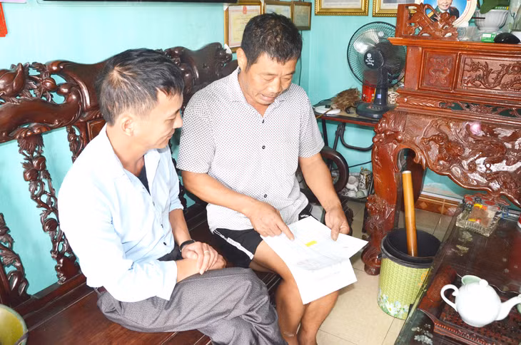 Gia đình ông Đỗ Văn Bình (thôn Chân Đèo, xã Thống Nhất, huyện Hoành Bồ) ký hợp đồng đổi đất với chủ đầu tư từ năm 2007.