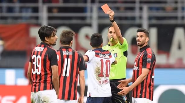  Lucas Paqueta bị phải nhận thẻ đỏ ở trận gặp Bologna.